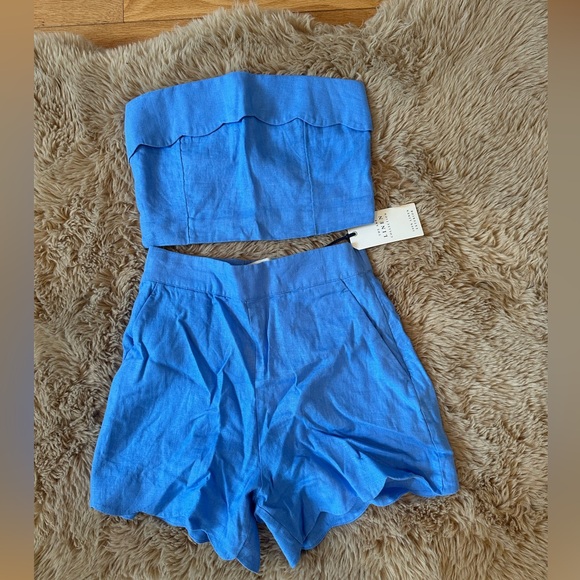 Matching set! Premium linen scalloped strapless top and shorts set - Picture 4 of 9